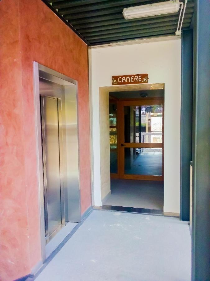فندق La Casa Del Popolo Prato Carnico المظهر الخارجي الصورة
